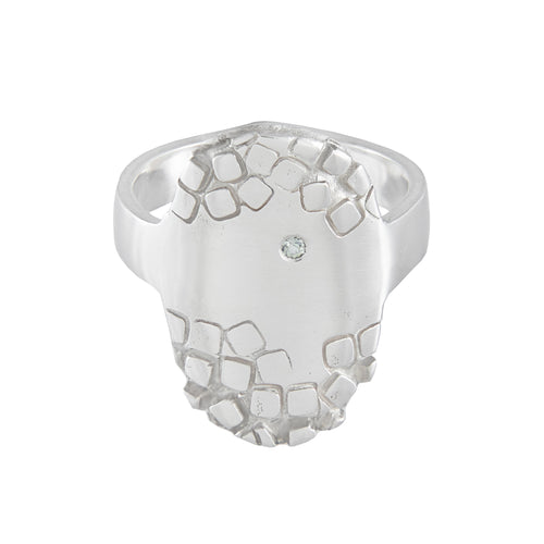 Large silver oval shield signet ring with green sapphire and square texture at the front | Imprint Collection | Margo Orlovik