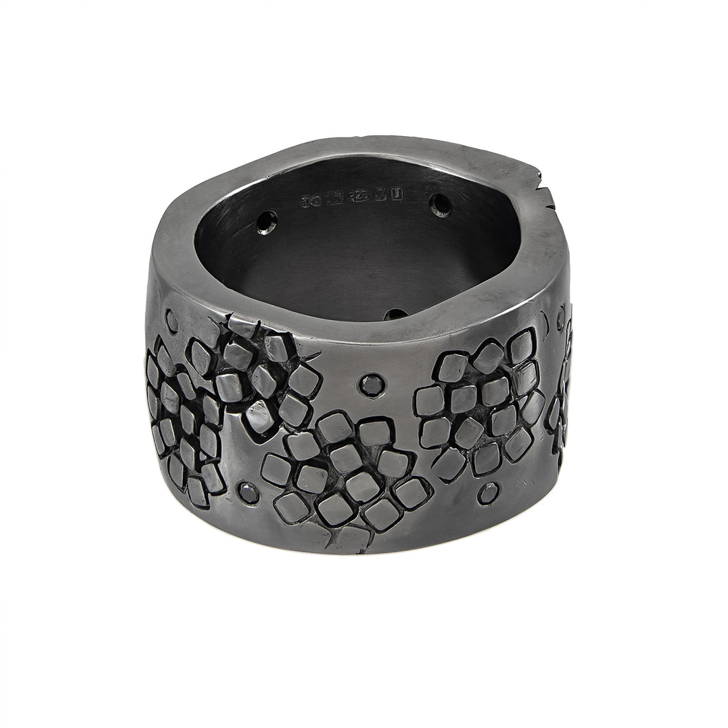 Very chunky black rhodium plated silver band ring with black diamonds, unique, one-off | Imprint Collection | Margo Orlovik